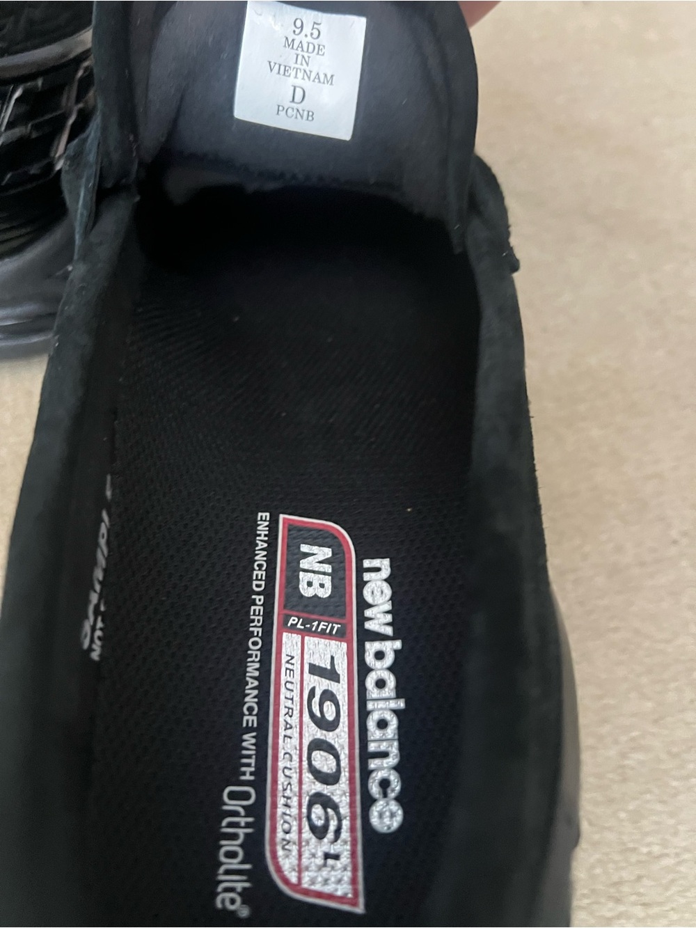 New Balance 1906L Black Suede Men's Slip-On Sample Sneakers - Picture 5 of 6